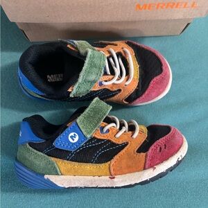 Merrell toddler 6c Bare Steps A83 color block sneakers